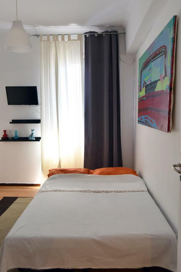 Artist'S Lovely Nest Under The Shadow Of The Parthenon Apartment Athens Luaran gambar